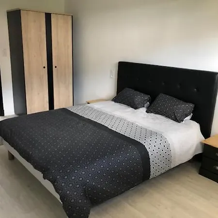 Loft Rêve Du Soir 125 M2 Climatisé 350 M De La Gare Lourdes
